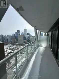 1 Bedroom Condo 86m² Downtown Toronto Modern Kitchen Balcony