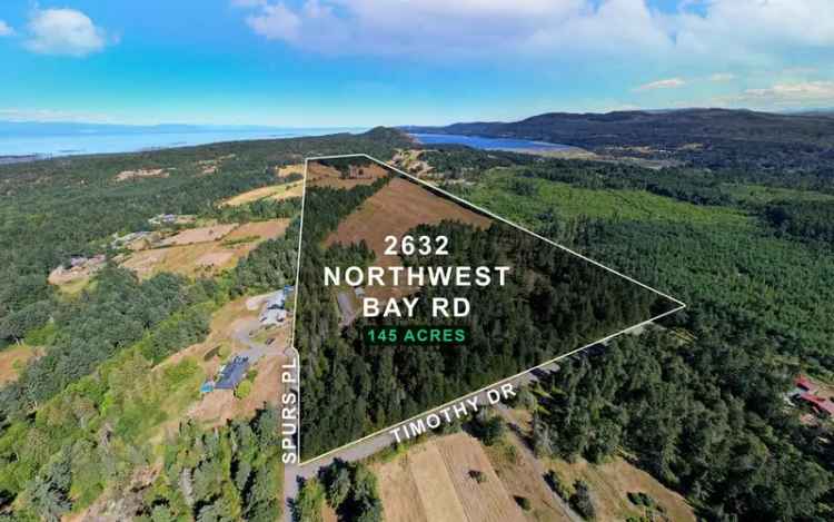 House For Sale in Area E (Nanoose Bay), British Columbia