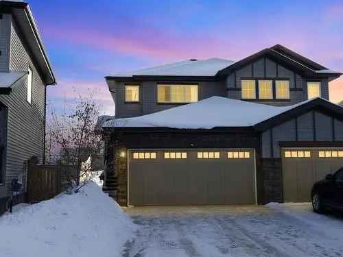 Half Duplex For Sale Webber Greens Edmonton with Modern Kitchen and Garage