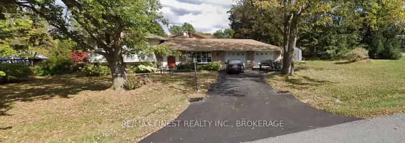 3-Bedroom Side-Split Home with Workshop and Upgrades