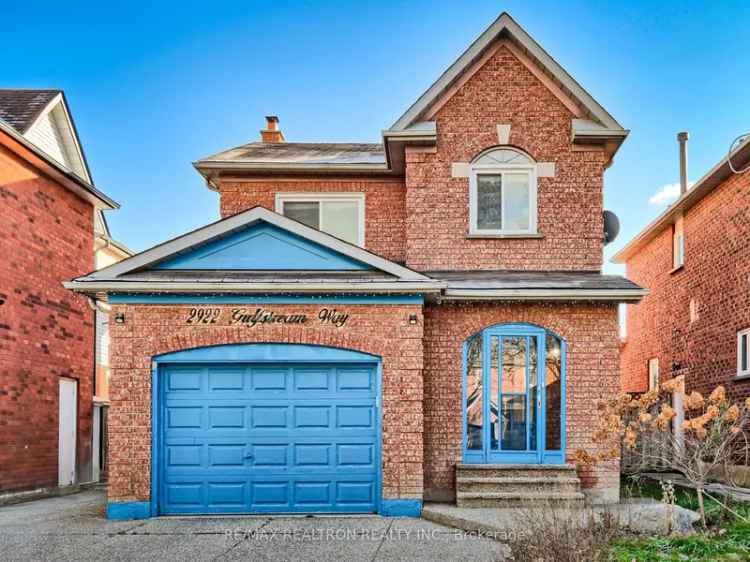 House For Sale in Mississauga, Ontario