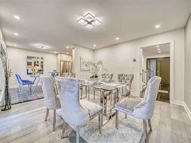 Renovated Home in Central Banbury Don Mills Top Schools Shopping