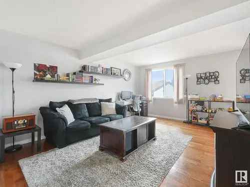 2 Bedroom Townhouse for Sale in Menisa Edmonton