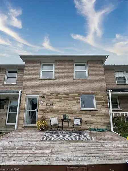 House For Sale in Southwest Middlesex, Ontario