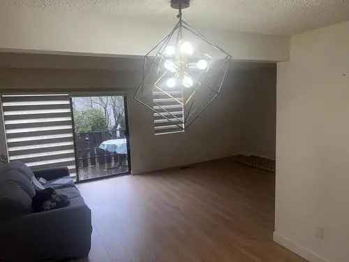 3 Bedroom Townhouse For Sale Surrey BC