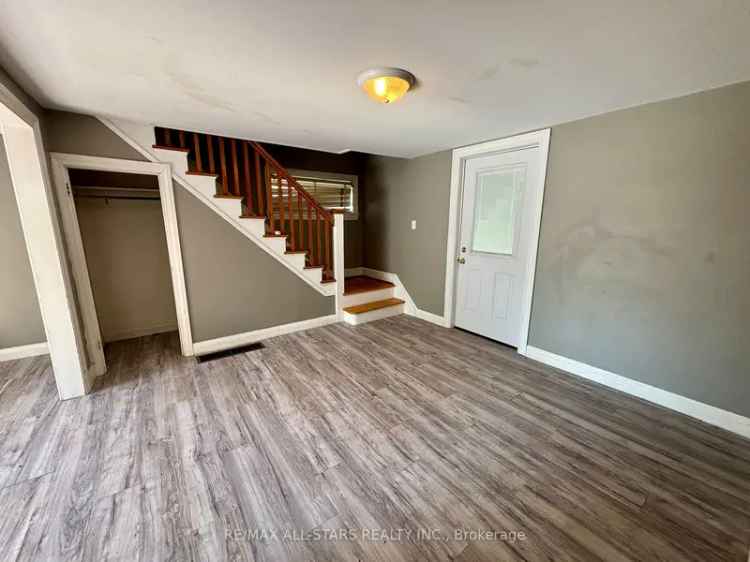 House For Sale in Georgina, Ontario