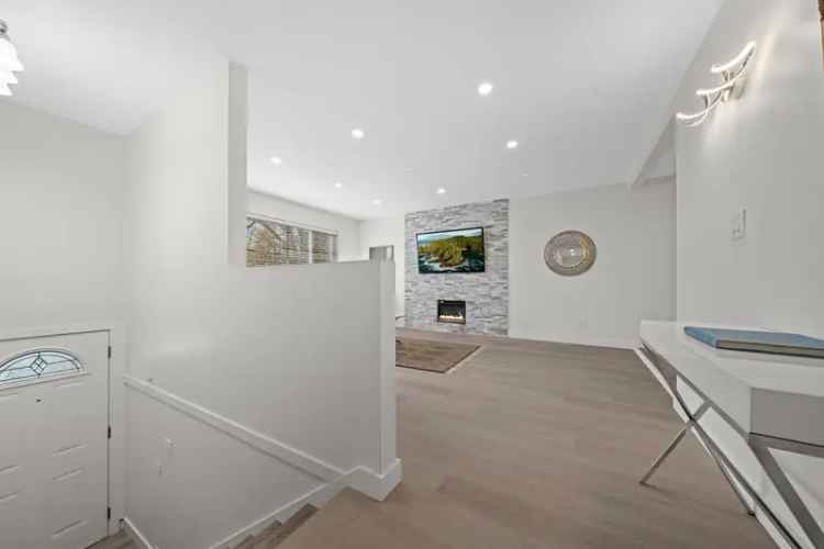 6 Bedroom Family Home with Mortgage Helper in Lincoln Park