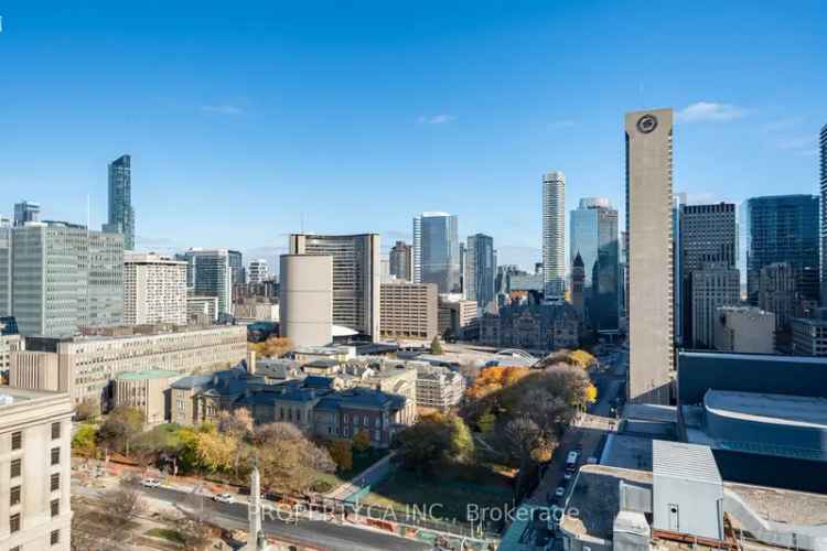 Open Concept Junior 1 Bedroom Condo Queen West