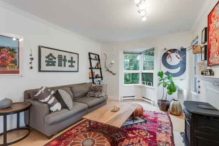 Renovated 1 Bed + Den Condo in Mount Pleasant Vancouver