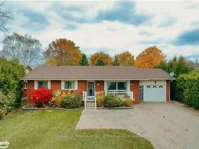 4 Bedroom Ranch Bungalow in Elmvale - Main Floor Living