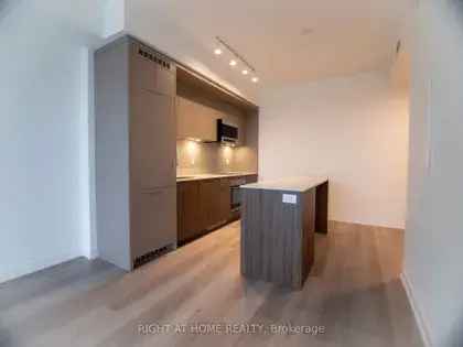 5 rooms apartment of 46 m² in Toronto