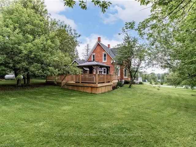 House For Sale in Grey Highlands, Ontario