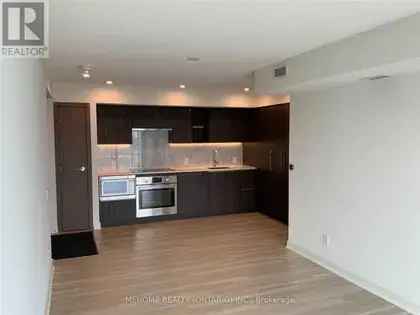 3 rooms apartment of 118 m² in Toronto