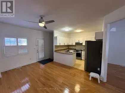 3 Bedroom Detached House in Mississauga