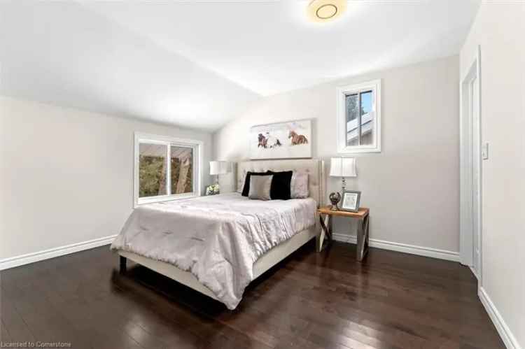 Rare Find 2025 Renovated 3 1 Bedroom Detached Home