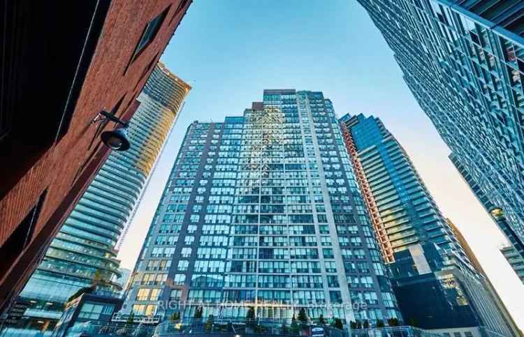 Condo For Rent in Toronto, Ontario