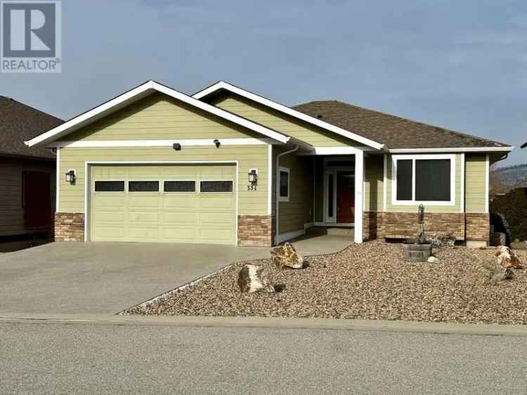 1600 Sq Ft Rancher with 3 Bedrooms and Open Concept Living