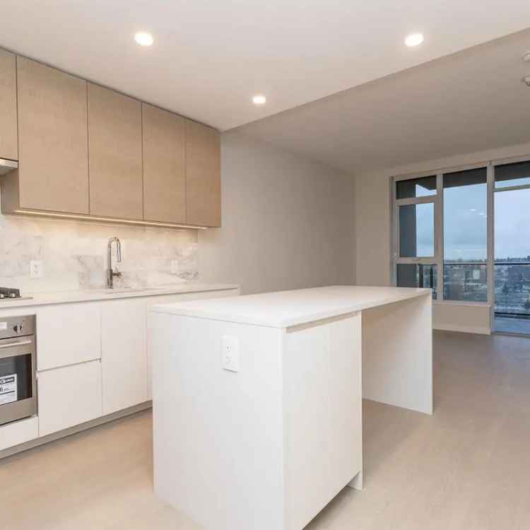 Rent Luxury Apartment with City and Mountain Views in Gilmore Place