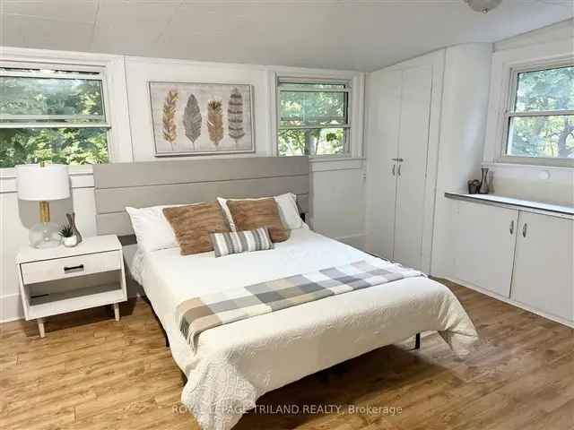 House For Sale in Central Elgin, Ontario