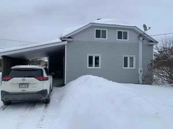 4 Bedroom House for Sale Laurentides