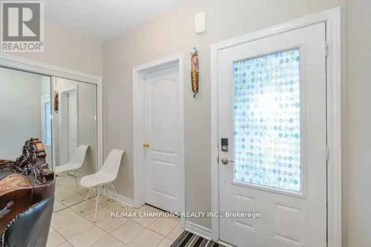 House For Sale in 502, Wansbrough Way, Shelburne, Ontario