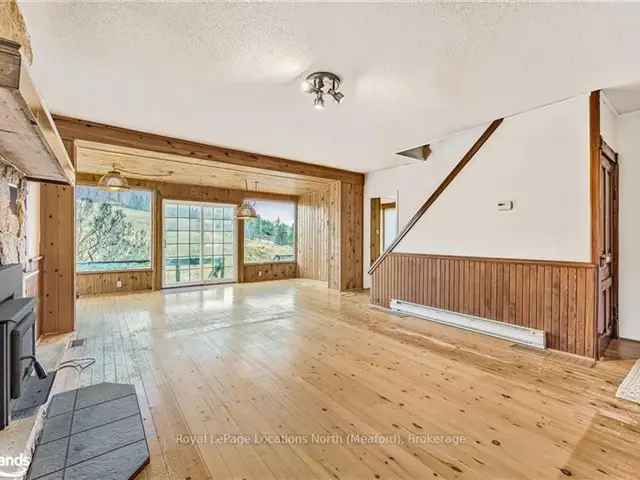 House For Sale in The Blue Mountains, Ontario