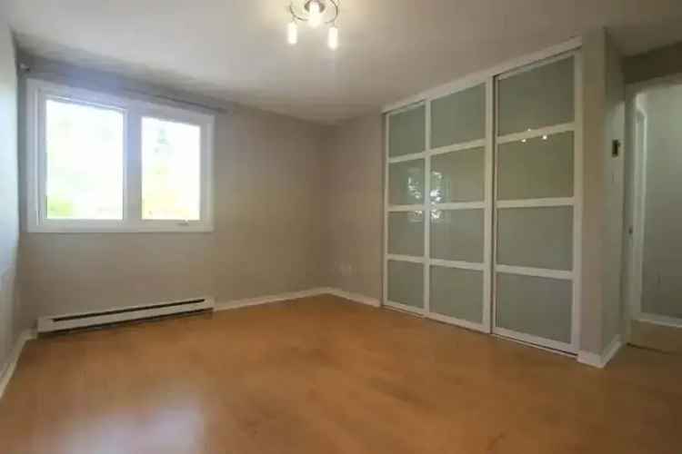 3 Bedroom Condo for Rent in Ottawa Sandy Hill July 1 2025