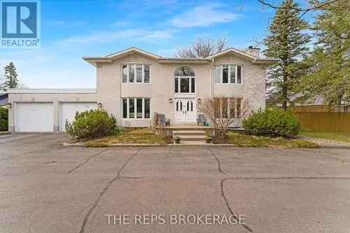 House For Sale Hunt Club Woods Ottawa Ontario