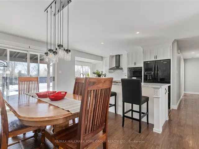 House For Sale in 34, Holland River Boulevard, East Gwillimbury, Ontario