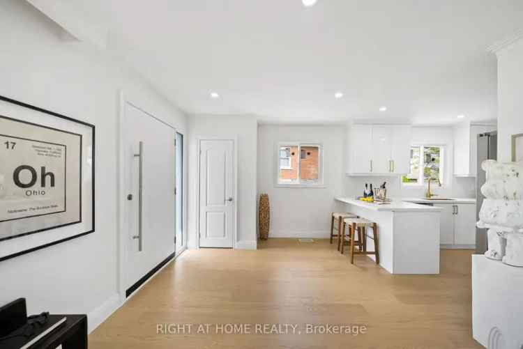 Richmond Hill Bungalow - Spacious Family Home - Newly Renovated