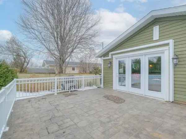 Bungalow for sale (Bas-Saint-Laurent) #QO115