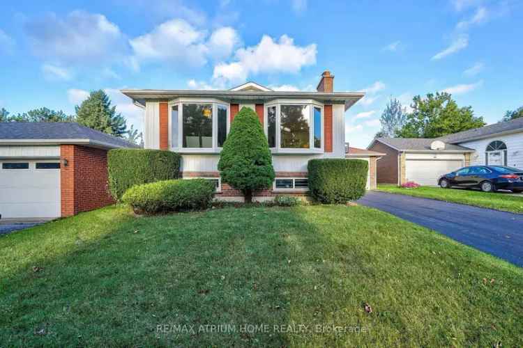 House For Sale in 18, Castle Hill Drive, Toronto, Ontario