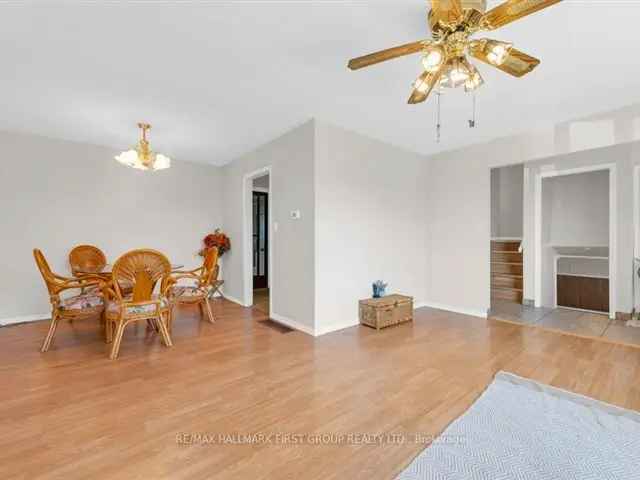 House For Sale in Belleville, Ontario