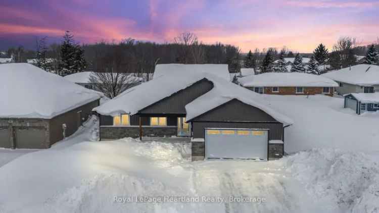 3 Bed 2 Bath Bungalow in Mildmay - New Construction