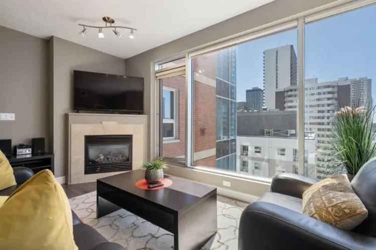 Downtown Calgary Condo Move In Ready Gourmet Kitchen City Views
