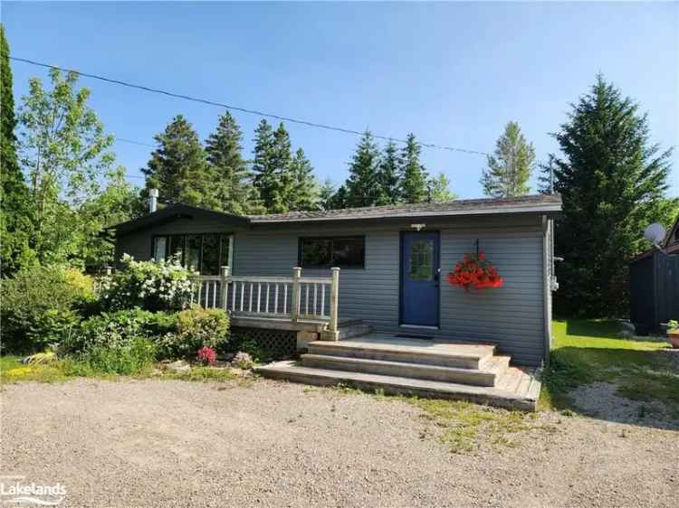 House For Sale in The Blue Mountains, Ontario