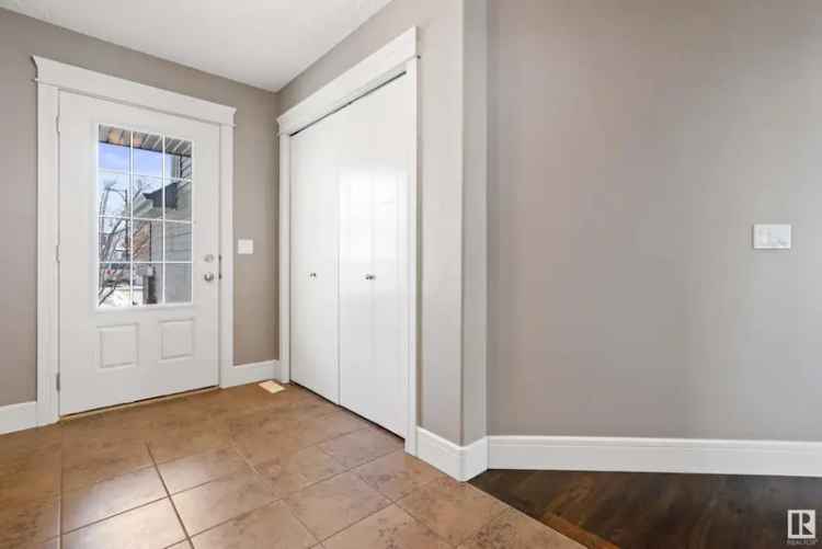 Buy Gorgeous Home in Edmonton with Spacious Layout and Great Features