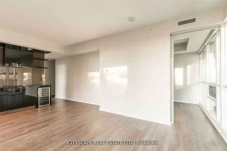 Condo For Sale in Toronto, Ontario