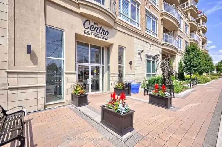 House For Sale in 15277, Yonge Street, Aurora, Ontario