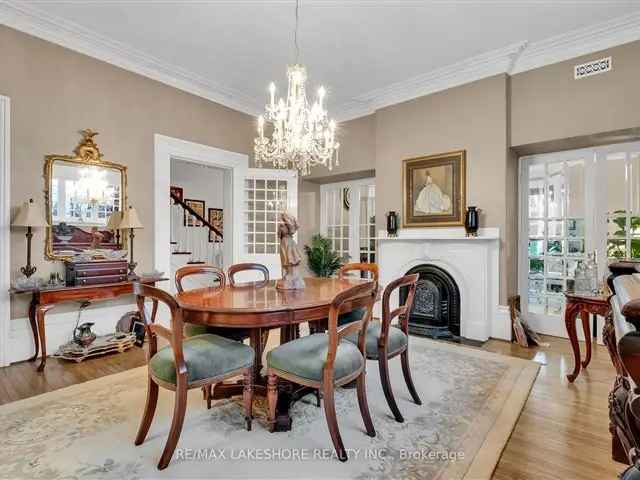 1875 Cobourg Historic Home  4BR 2.5BA Inground Pool