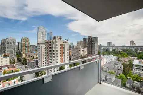 1 room apartment of 56 m² in Vancouver