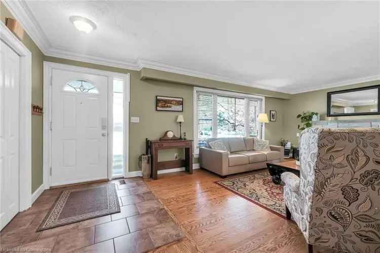 4-Bedroom Side Split with Solar Panels and Award-Winning Garden