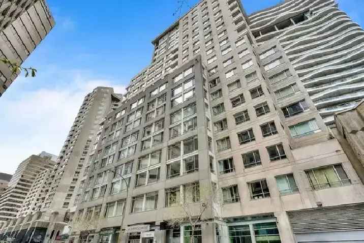 Perfectly , high floor 3.1/2 newly renovated condo