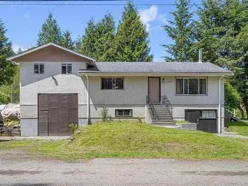 House for Sale with Garage in Five Acres Nanaimo