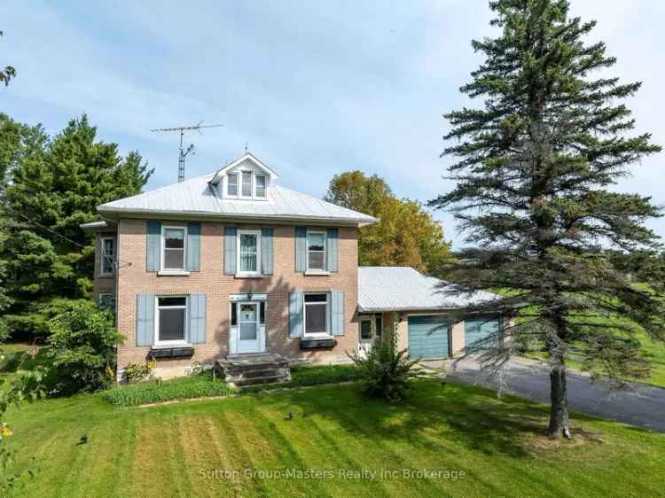 House For Sale in South Frontenac, Ontario