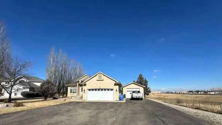 House For Rent in Lethbridge, Alberta