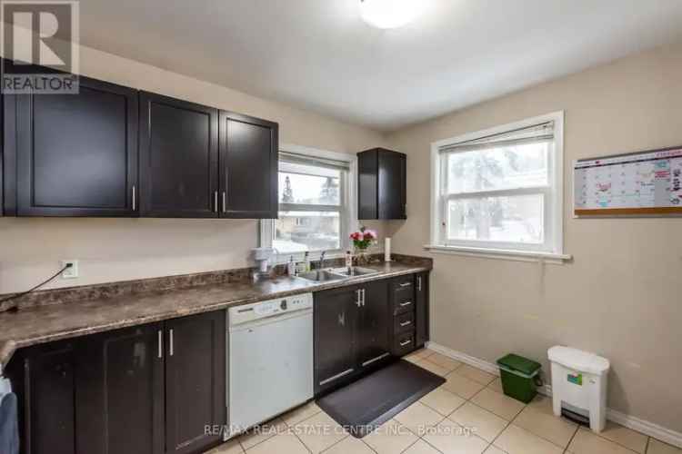 Buy Brick Bungalow in Ainslie Wood Hamilton Close to McMaster University