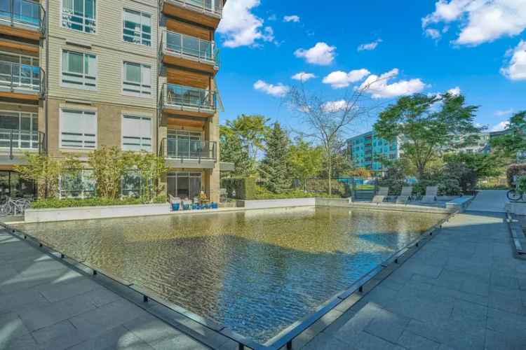Luxury 2-Bed 2-Bath Condo UBC South Campus 890 Sqft