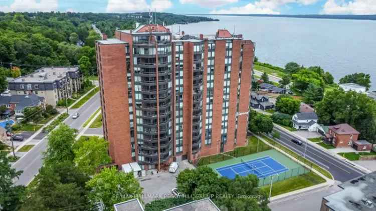 Condo For Sale in Barrie, Ontario