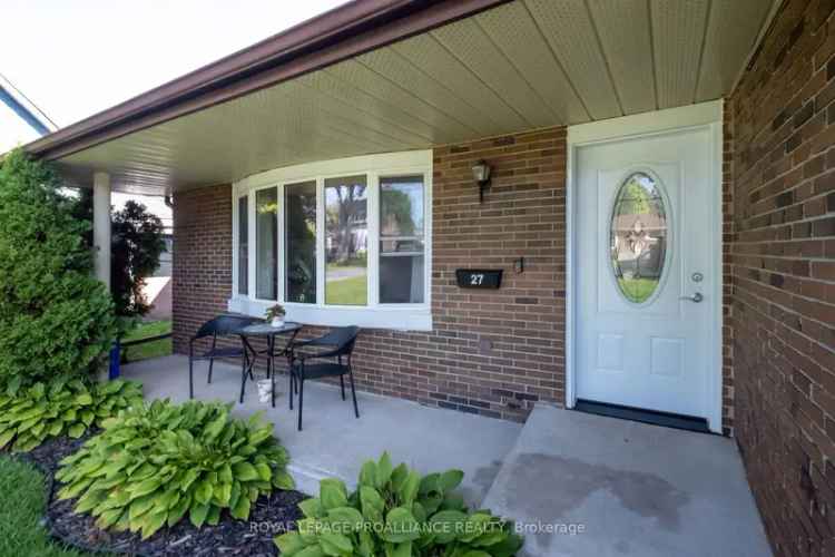 House For Sale in Belleville, Ontario